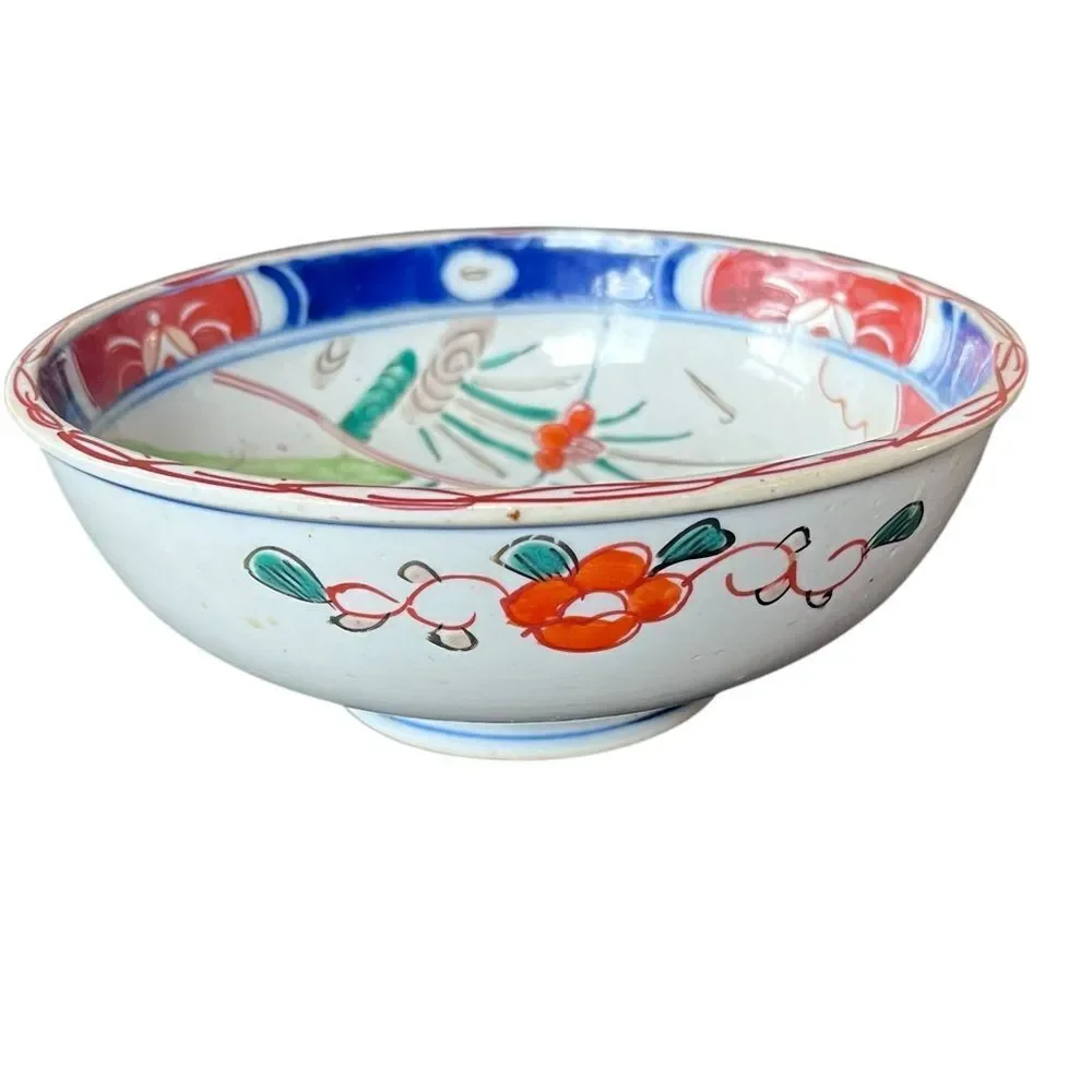 Japanese Imari Hand Painted Porcelain Bowl